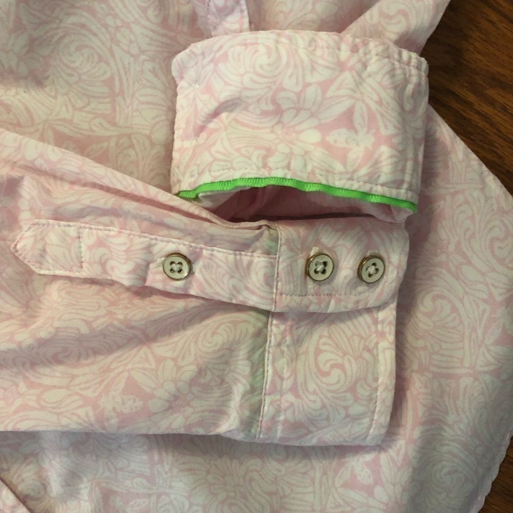 C. Wonder | Light Pink & White Floral Insect Shirt - Picture 7 of 8